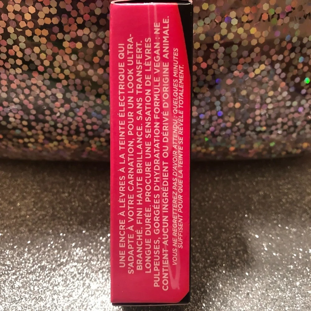 BNIB! Urban Decay Wired Lip Chemistry Lasting Glassy Tint in SAVAGE 💋